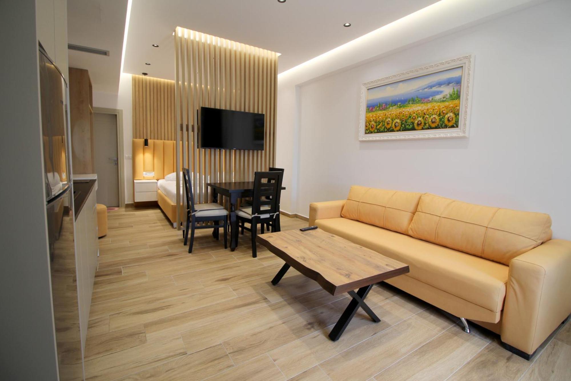 Alis Apartments Саранда Экстерьер фото
